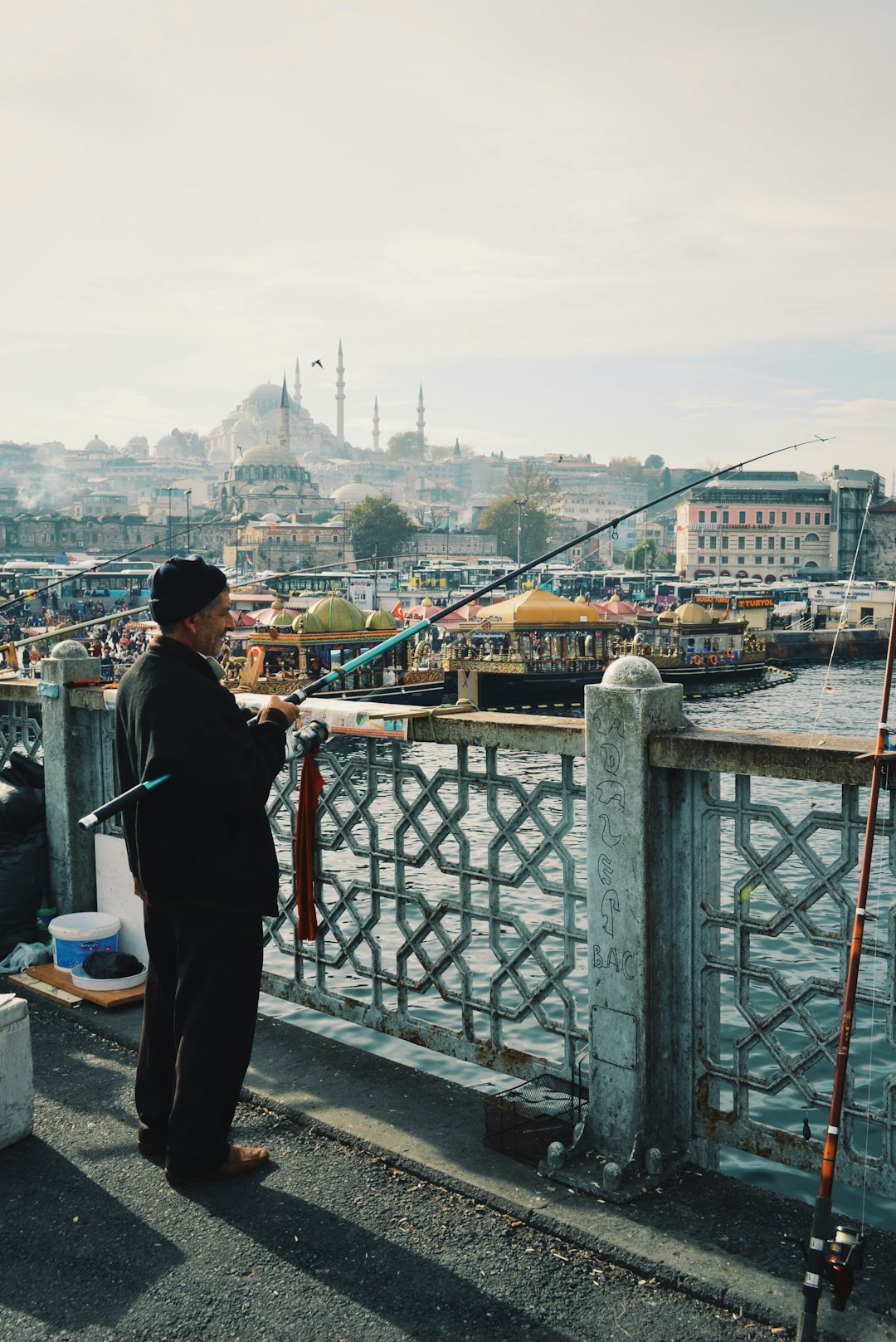 A comprehensive guide to navigating Istanbul's public transport system 